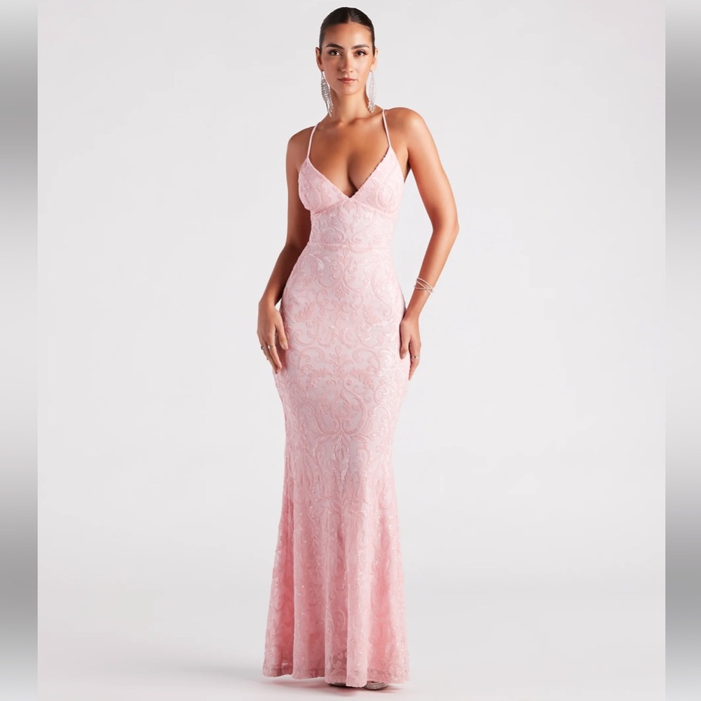 Pink windsor prom dress